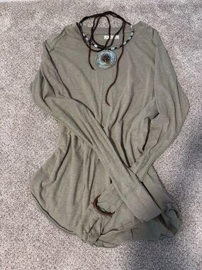 We The Free Long sleeve Olive Green Tunic Top